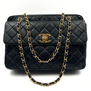 Authentic CHANEL CC Logo LARGE Quilted Lambskin Chain Shoulder Bag Flap Pocket